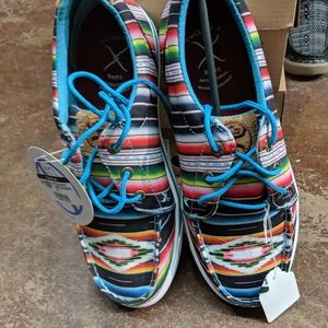 Black/serape Twisted x